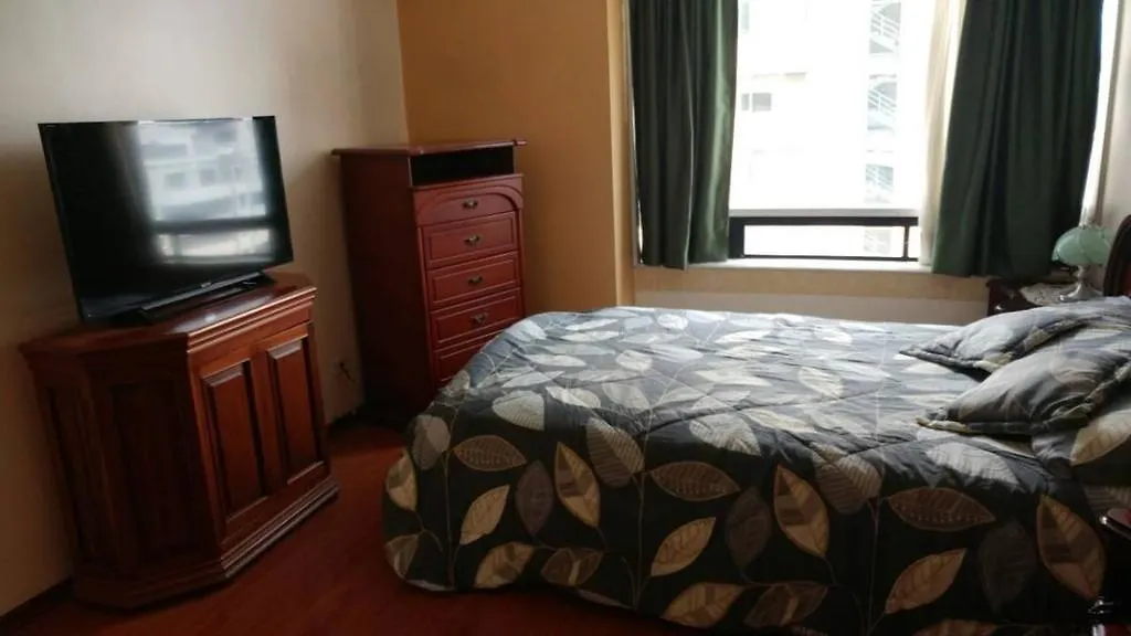 Maycris Apartment Republica Del Salvador Quito