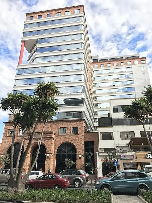 Maycris Apartment Republica Del Salvador Quito